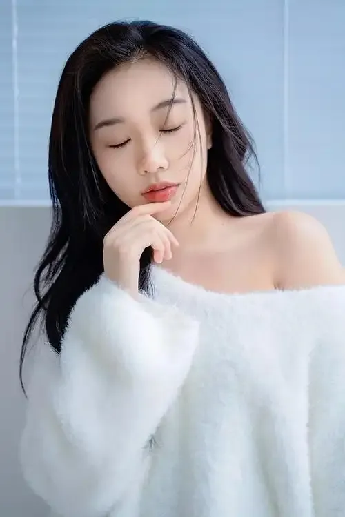 艳女直播用户截图
